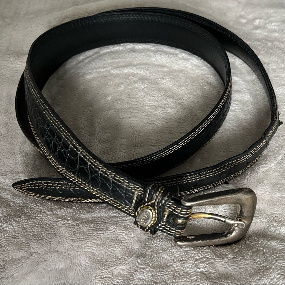 HUGO BOSS crocodile pattern black leather belt with metal buckle XL
